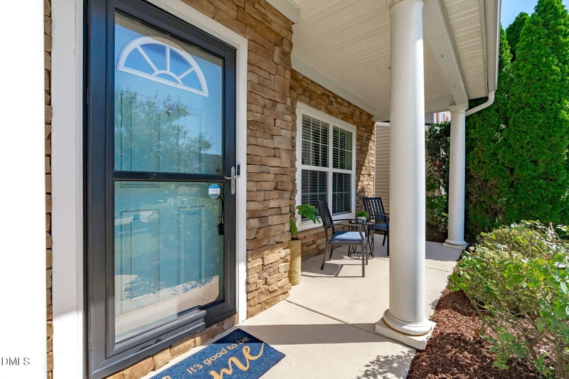 305 Wellspring Dr, Holly Springs, NC 27540