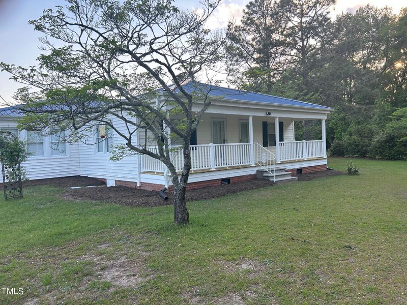 305 W West Watson Rd, Benson, NC 27504
