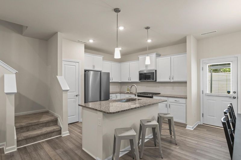 305 White Oak Ridge Dr, Garner, NC 27529