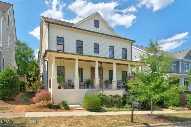305 Winmore Ave, Chapel Hill, NC 27516
