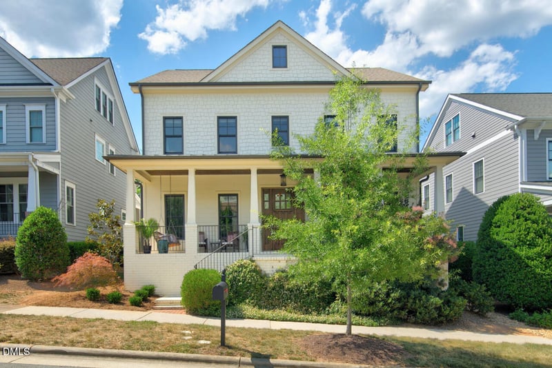 305 Winmore Ave, Chapel Hill, NC 27516