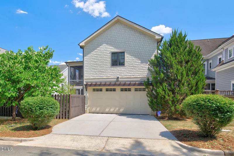 305 Winmore Ave, Chapel Hill, NC 27516