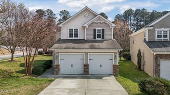 3050 Remington Oaks Cir, Cary, NC 27519