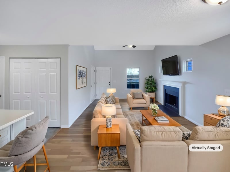 3051 Bracey Pl, Raleigh, NC 27610