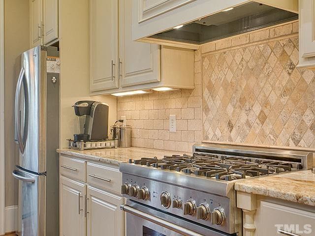 3052 Farrior Rd, Raleigh, NC 27607