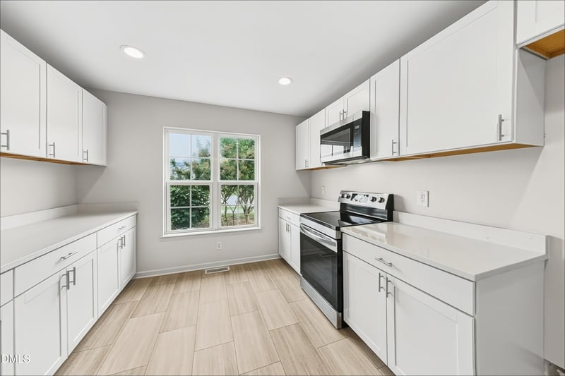 3057 Camden Creek Dr, Raleigh, NC 27610