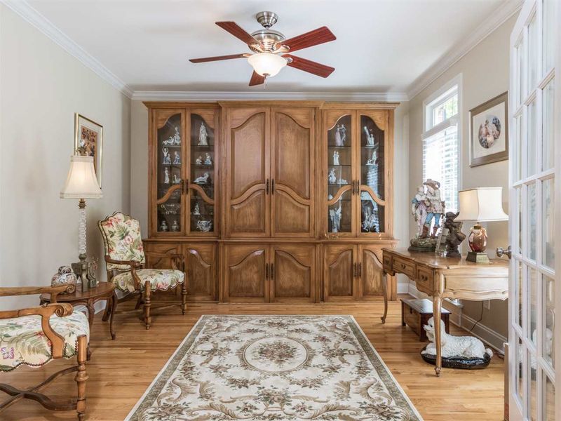 306 Allenhurst Pl, Cary, NC 27518