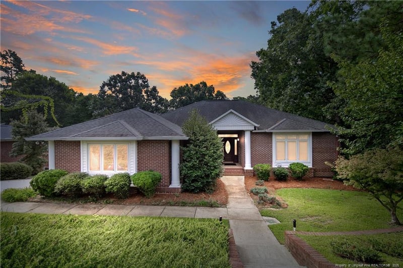 306 Andover Rd, Fayetteville, NC 28311