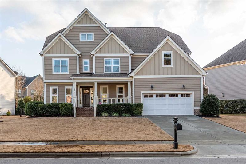 306 Ashdown Forest Ln, Cary, NC 27519