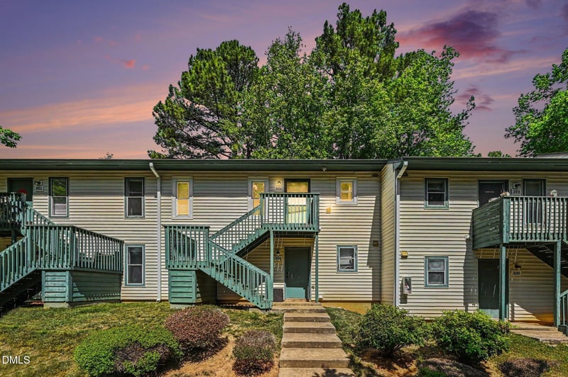 306 Ashley Forest Rd #Bldg F, Chapel Hill, NC 27514