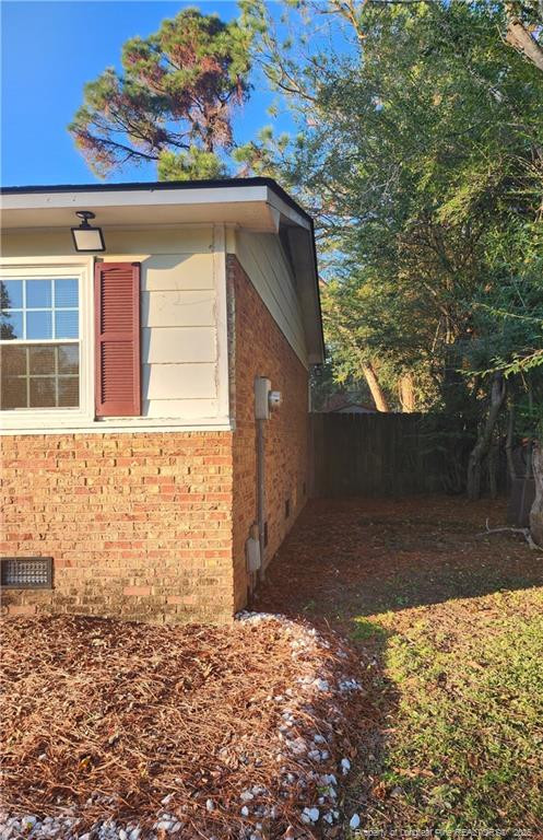 306 Bandera Dr, Fayetteville, NC 28303