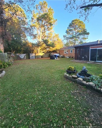 306 Bandera Dr, Fayetteville, NC 28303