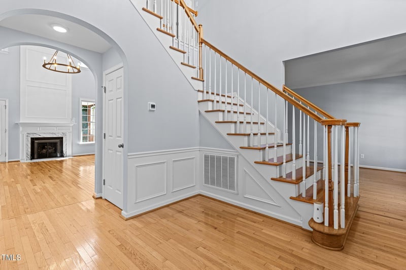 306 Barrington Overlook Dr, Durham, NC 27703