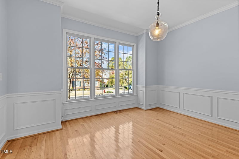 306 Barrington Overlook Dr, Durham, NC 27703