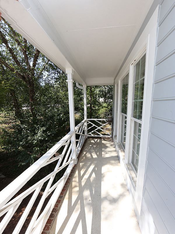 306 Bond Lake Dr, Cary, NC 27513