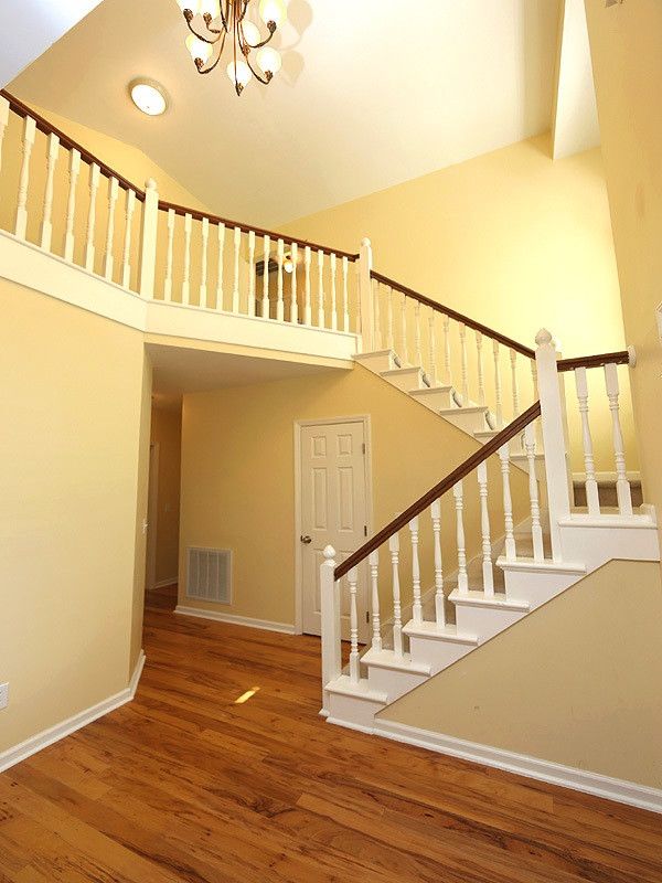 306 Bond Lake Dr, Cary, NC 27513
