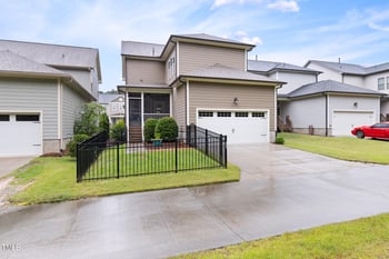 306 Crossland Dr, Chapel Hill, NC 27517