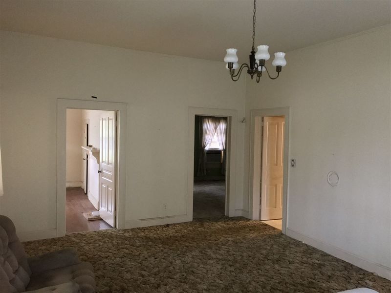 306 Denim Dr, Erwin, NC 28339