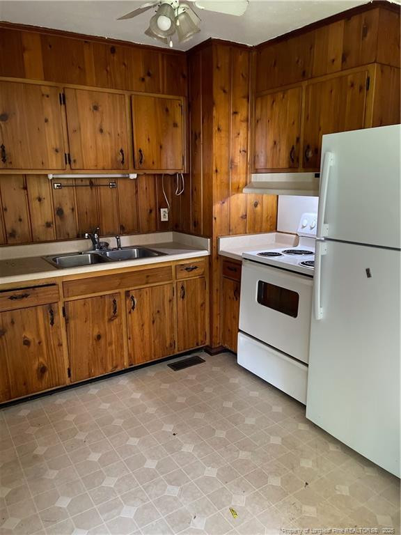 306 Desmond Dr, Fayetteville, NC 28314