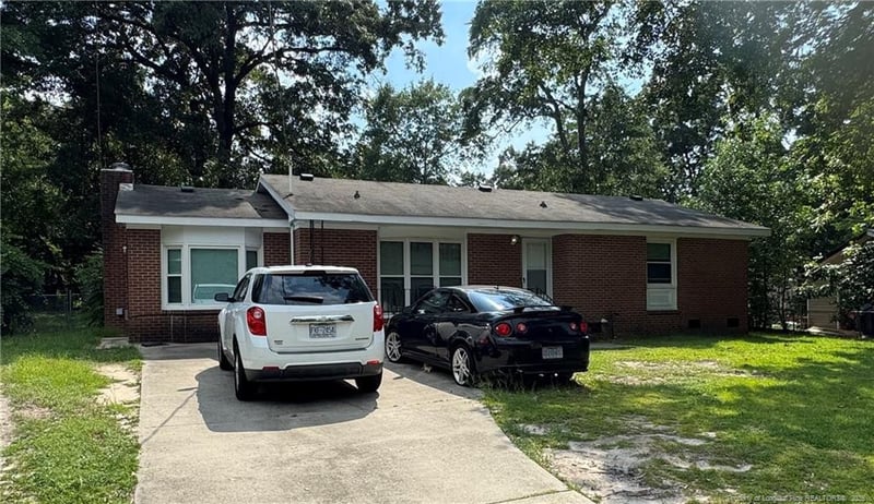 306 Dudley Dr, Fayetteville, NC 28314