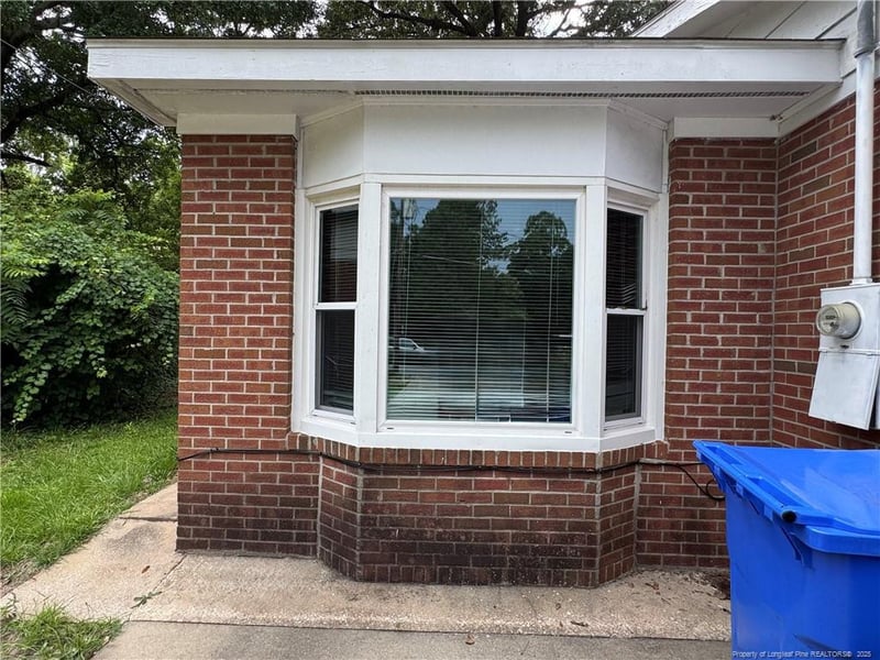 306 Dudley Dr, Fayetteville, NC 28314