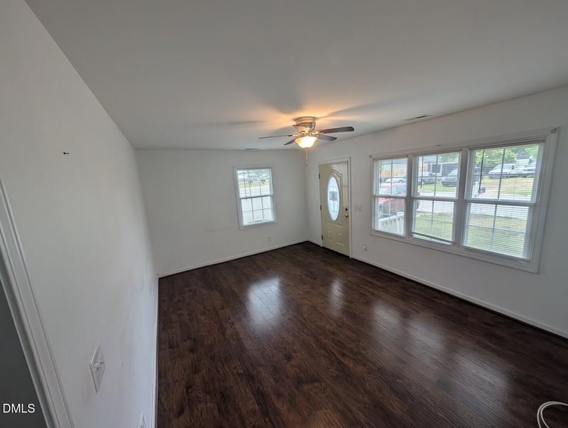 306 Duke St, Dunn, NC 28334