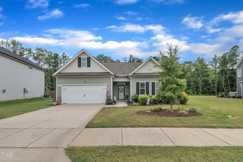 306 Durwin Ln, Clayton, NC 27520