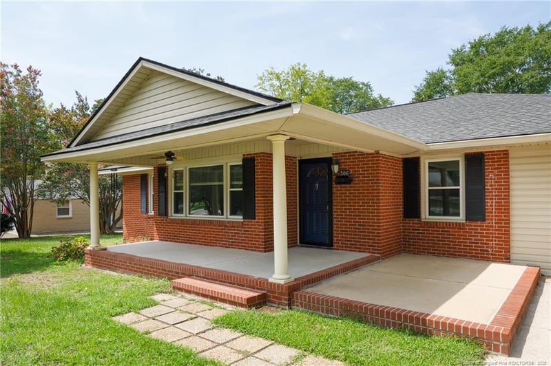 306 Fairfield Rd, Fayetteville, NC 28303