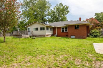 306 Fairfield Rd, Fayetteville, NC 28303