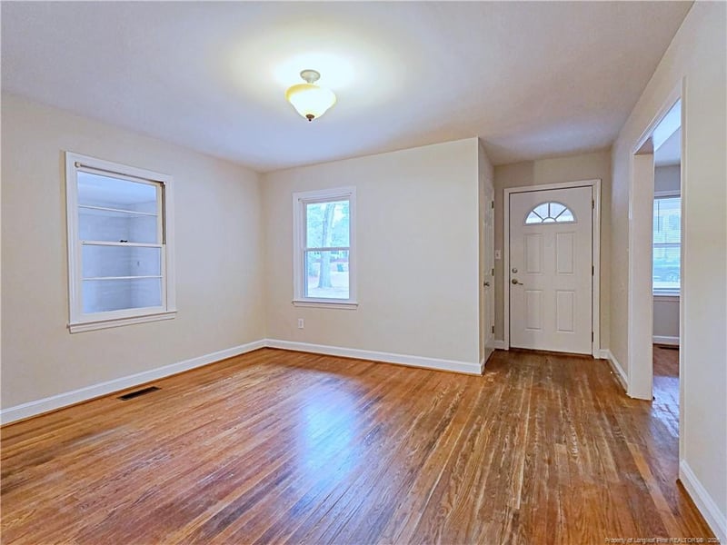 306 Fairfield Rd, Fayetteville, NC 28303