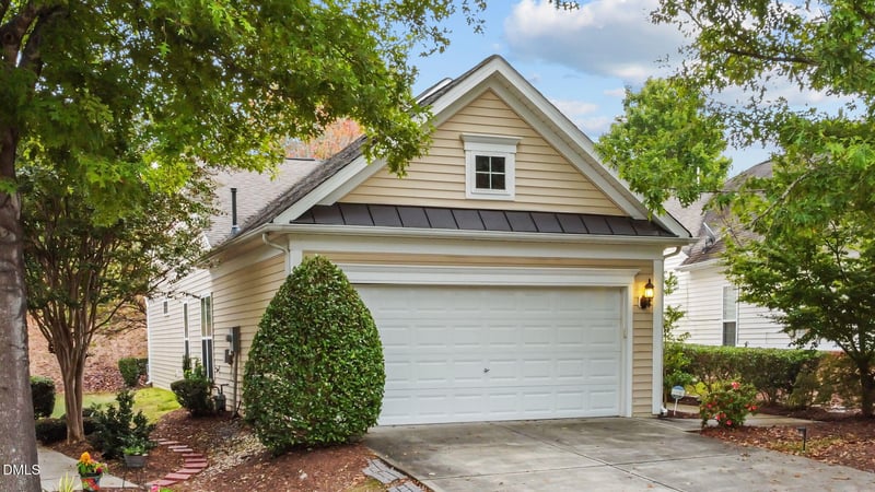306 Fenmore Pl, Cary, NC 27519