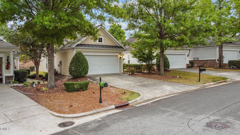 306 Fenmore Pl, Cary, NC 27519