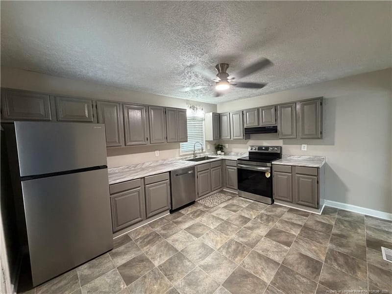 306 Folger St, Fayetteville, NC 28314