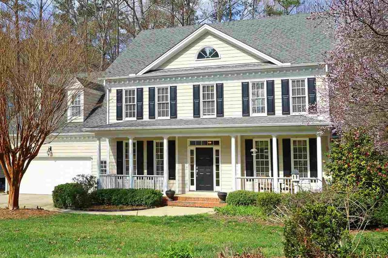 306 Gentlewoods Dr, Cary, NC 27518