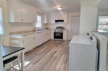 306 Glenola St, Fayetteville, NC 28311