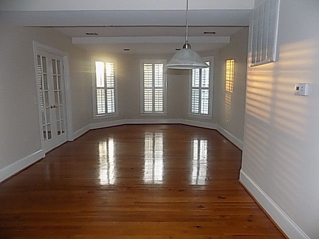 306 W Graham St, Mebane, NC 27302