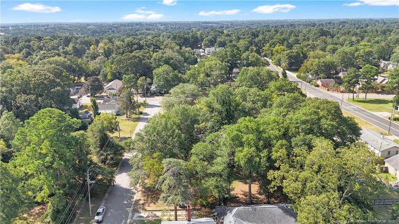 306 Highland Ave, Fayetteville, NC 28305