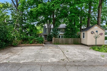 306 Hillcrest Rd, Raleigh, NC 27605