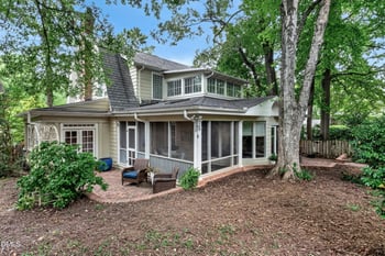 306 Hillcrest Rd, Raleigh, NC 27605