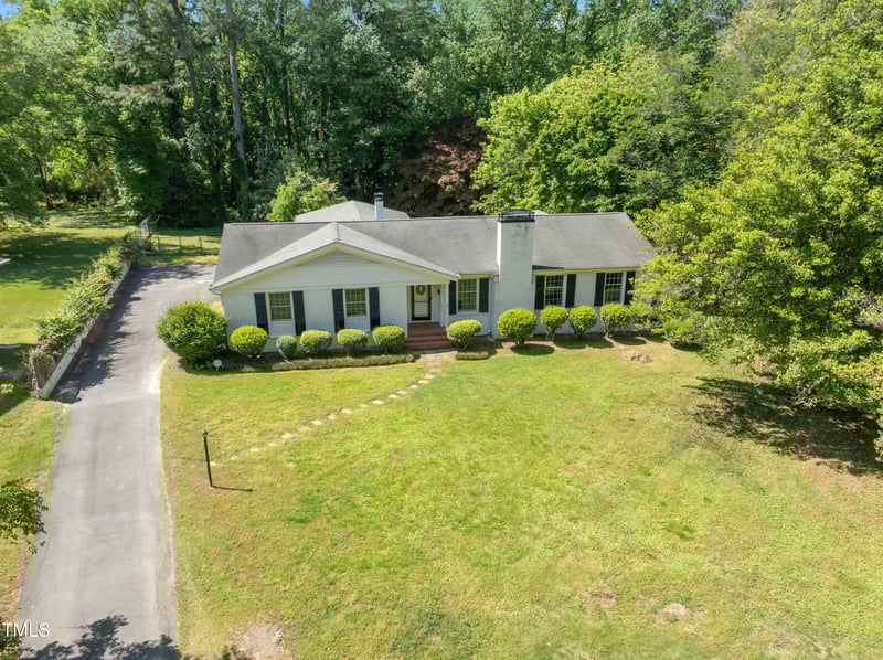 306 Holland Rd, Fuquay Varina, NC 27526