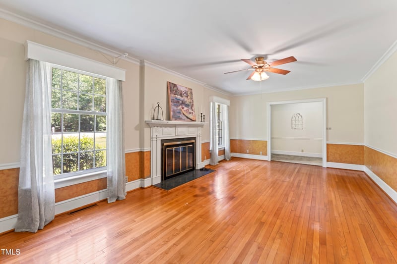306 Holland Rd, Fuquay Varina, NC 27526