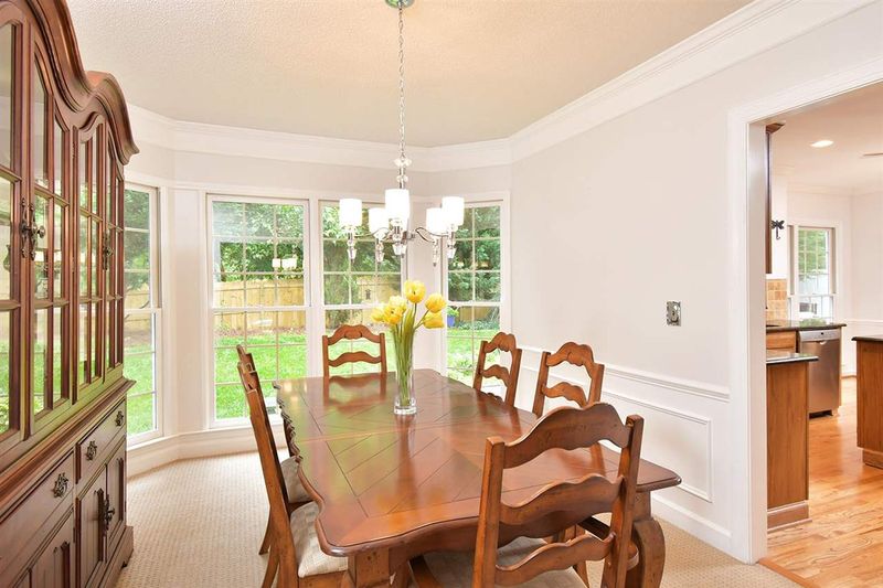 306 Hunters Crossing, Cary, NC 27518