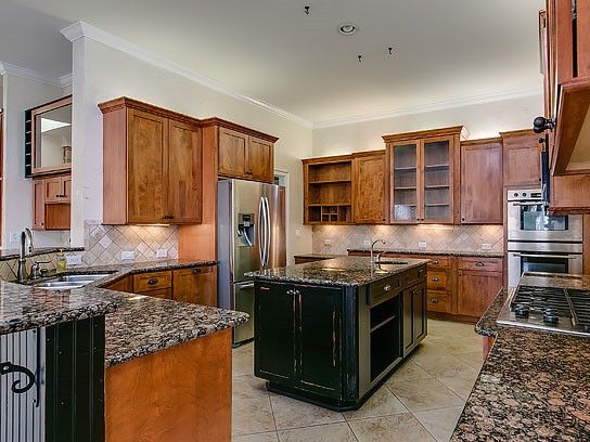 306 Joliesse Ln, Cary, NC 27519