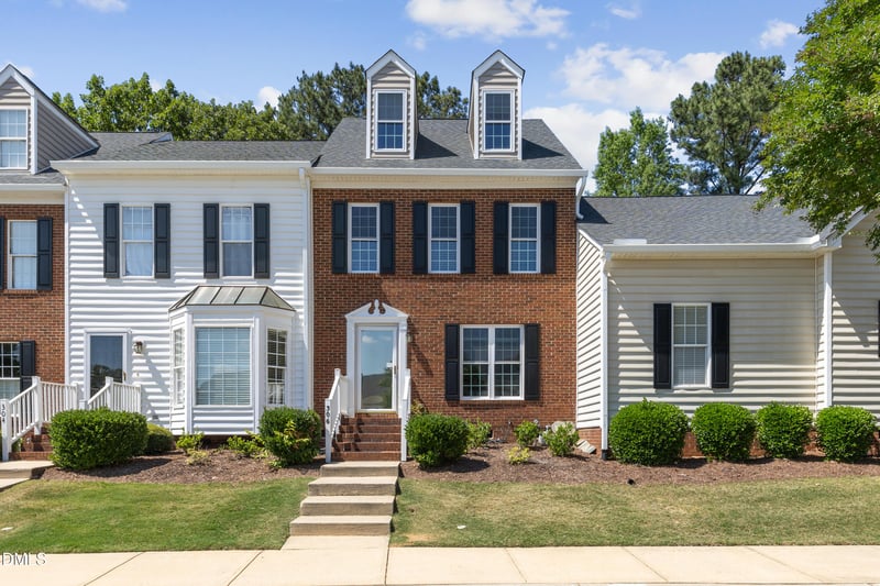 306 Knightsborough Way, Apex, NC 27502