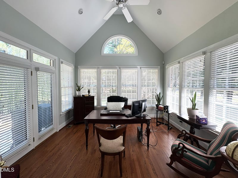 306 Lakeside Cir, Zebulon, NC 27597