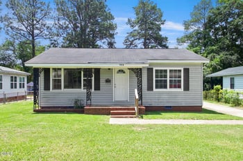 306 Lynn Ave, Fayetteville, NC 28301