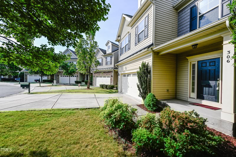 306 Mainline Station Dr, Morrisville, NC 27560