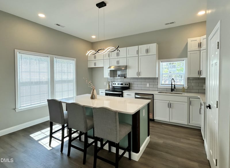 306 Martin Luther King Jr Dr, Smithfield, NC 27577