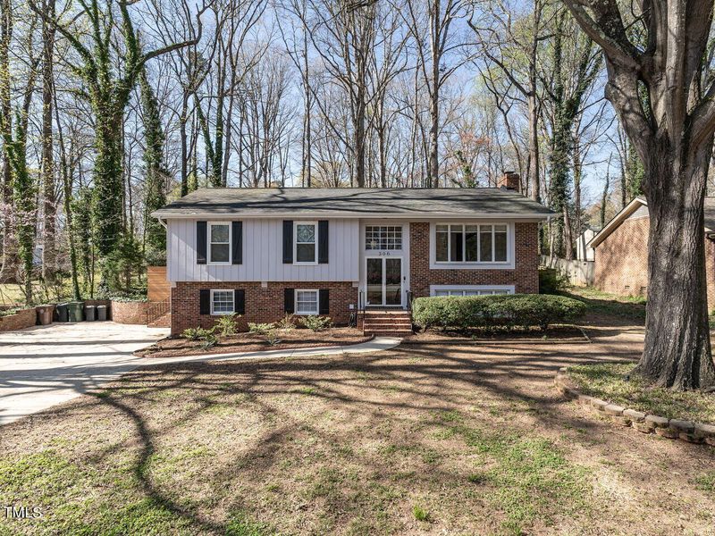 306 SE Maynard Rd, Cary, NC 27511