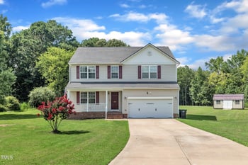 306 Meadow Hills Dr, Four Oaks, NC 27524